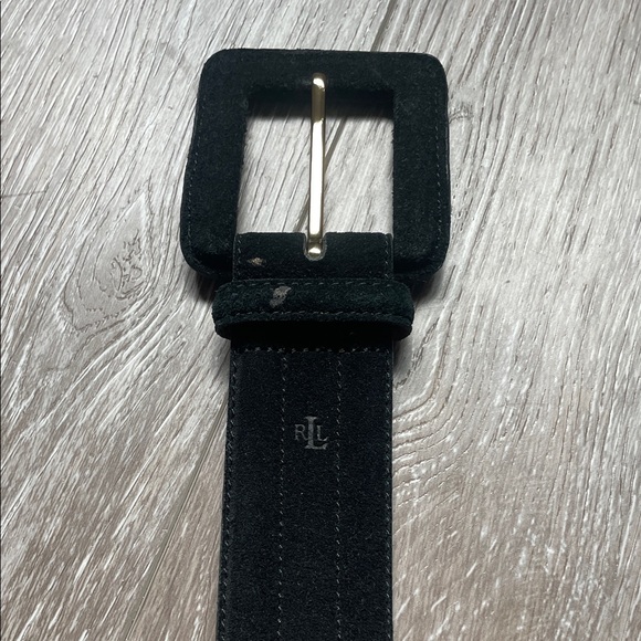 Elegant Women's Black and Brown Belt Set - Picture 6 of 16